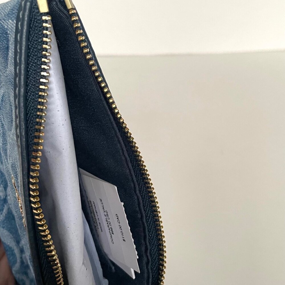 Coach Corner Zip Wristlet Blue Signature Denim Leather Wallet CDF26 - Picture 8 of 9